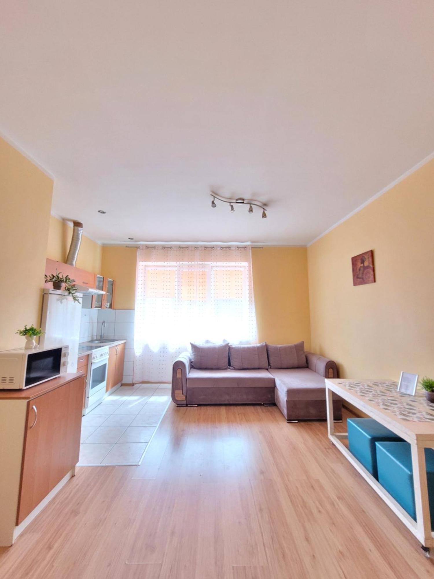 Giedres Apartaments-Alkava Kaunas Luaran gambar